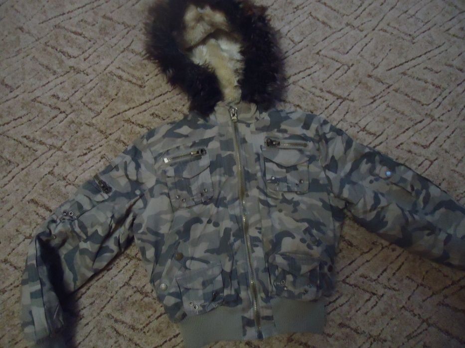 отличная зимняя модная куртка