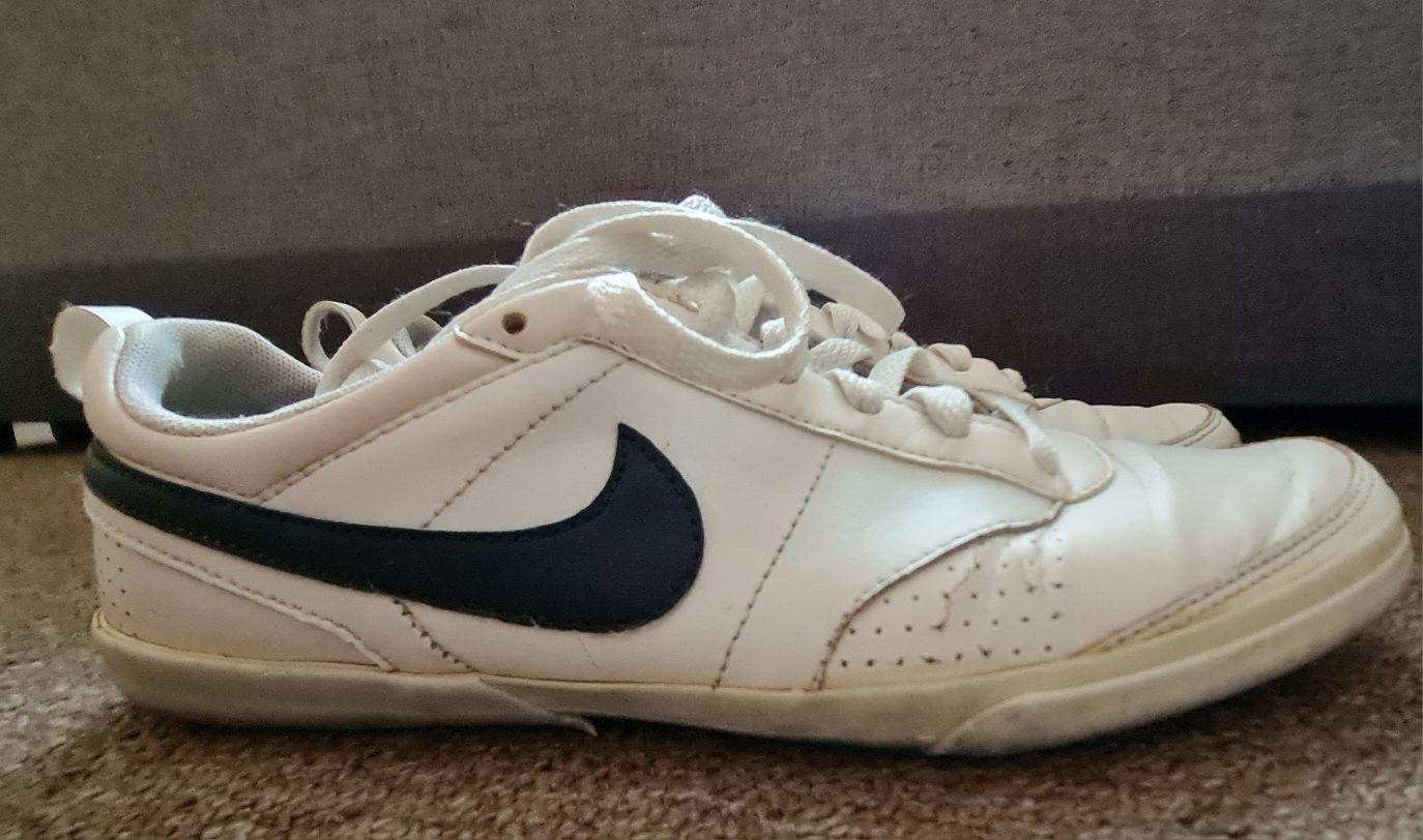 Buty sportowe Nike, skóra naturalna, r.37,5