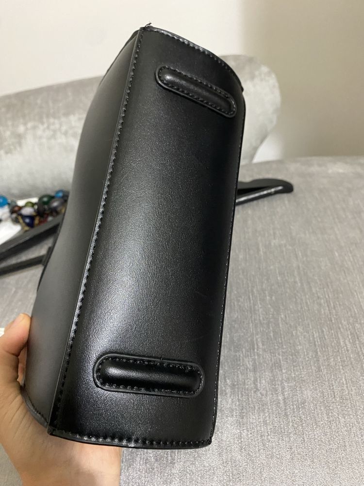 Zara mini city bag preta