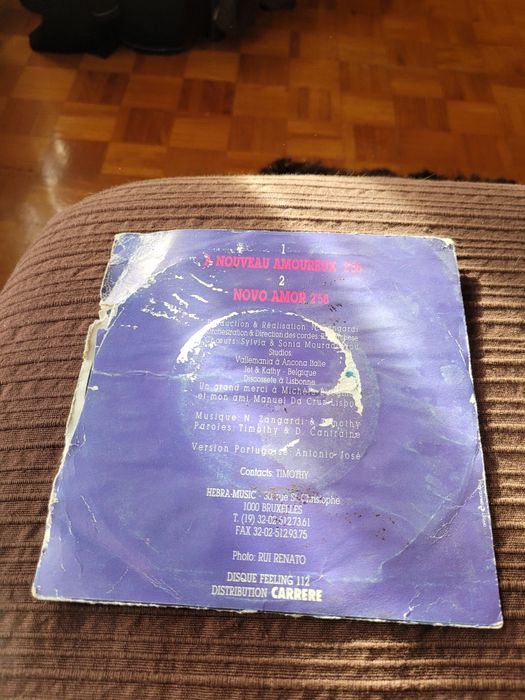 Disco de vinil em bom estado