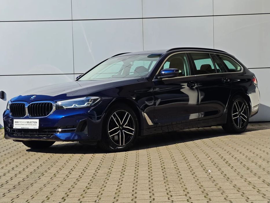 BMW Seria 5 BMW 540i xDrive, Fv23%, HAK
