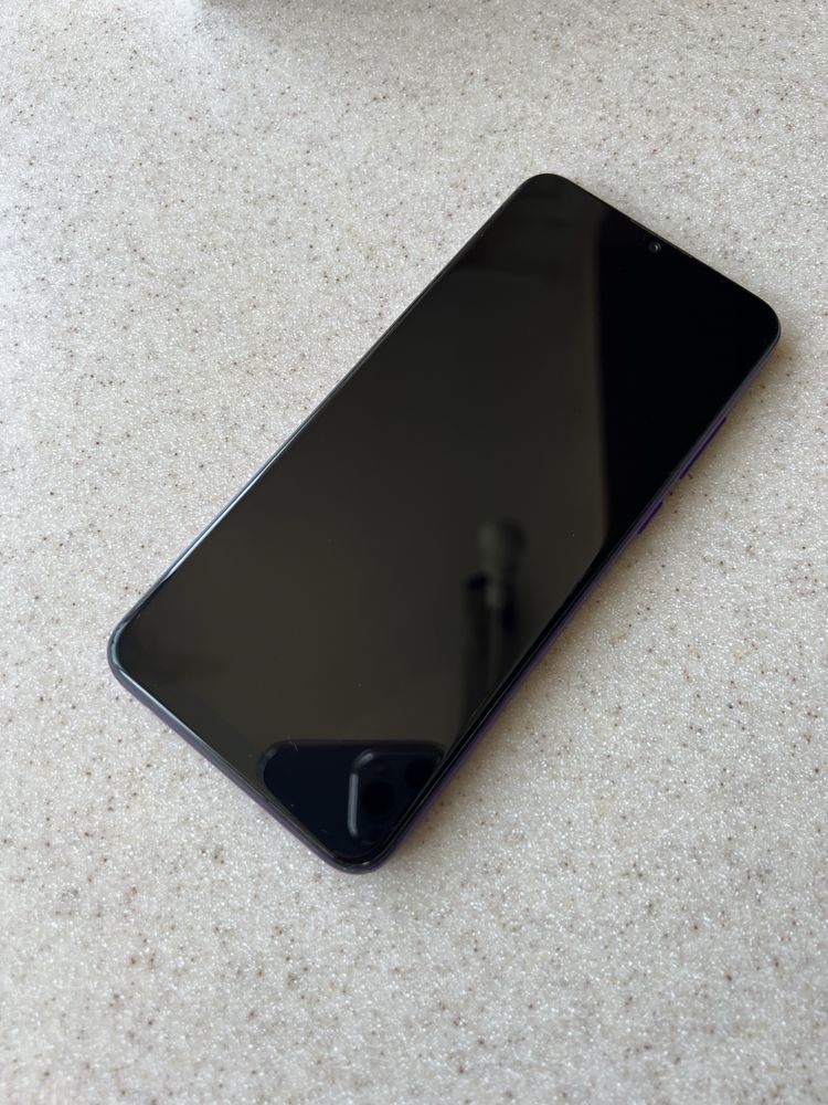 Продам б/у смартфон в ідеальному стані HUAWEI Y6p