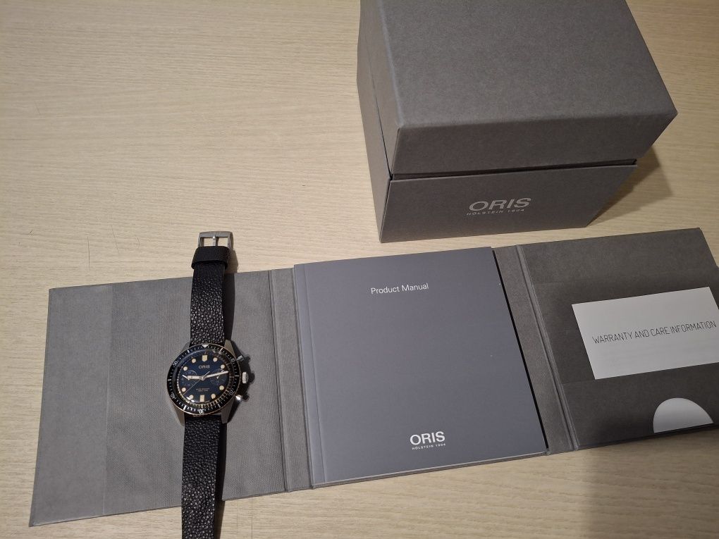 Oris divers sixty-five chronograph