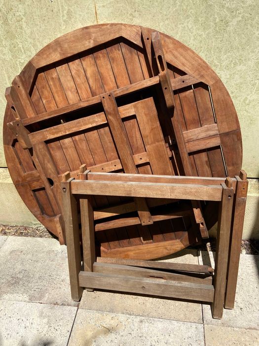 Mesa de Jardim em madeira Teca de Java, Indonésia, de 1.20 m x1.70 m