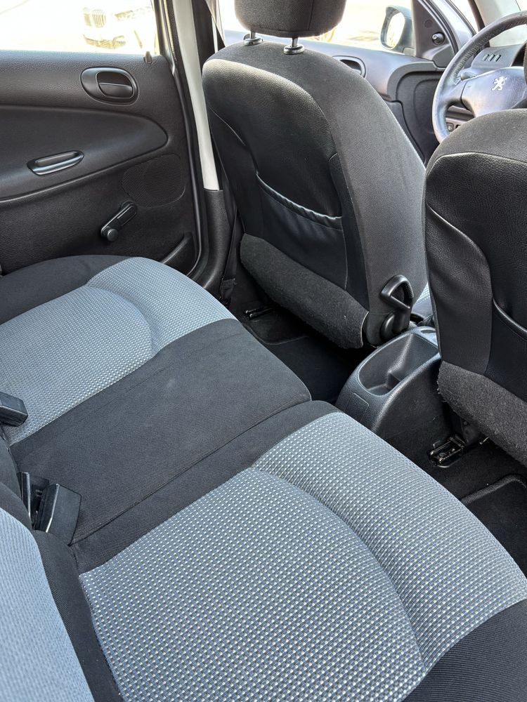 Peugeot 206 SW 1.4 HDi (2004) - MUITO ECONÓMICO