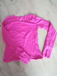 Ciemno-różowa bluzka 140cm