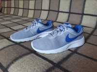 Nike Tanjun GS Grey/Royal Blue 818381-009 Running Sneakers, кросівки