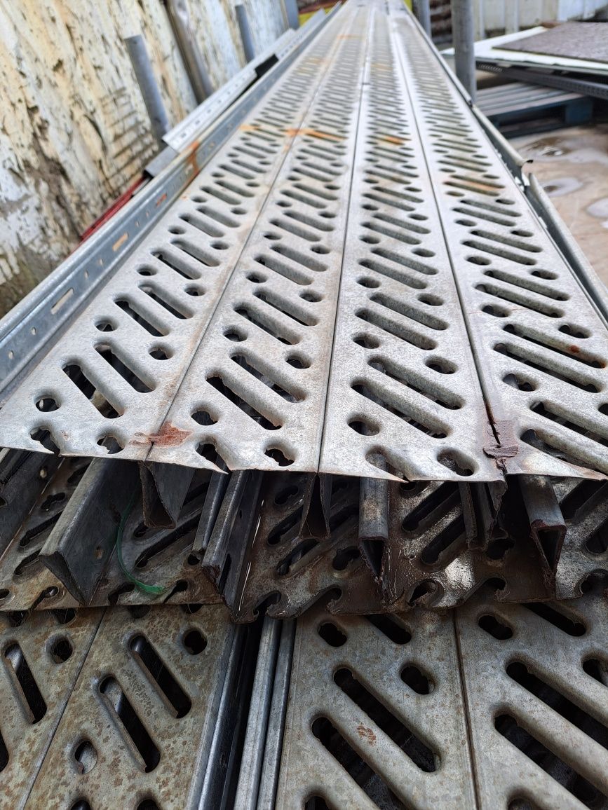 Grelhas metalicas galvanizadas