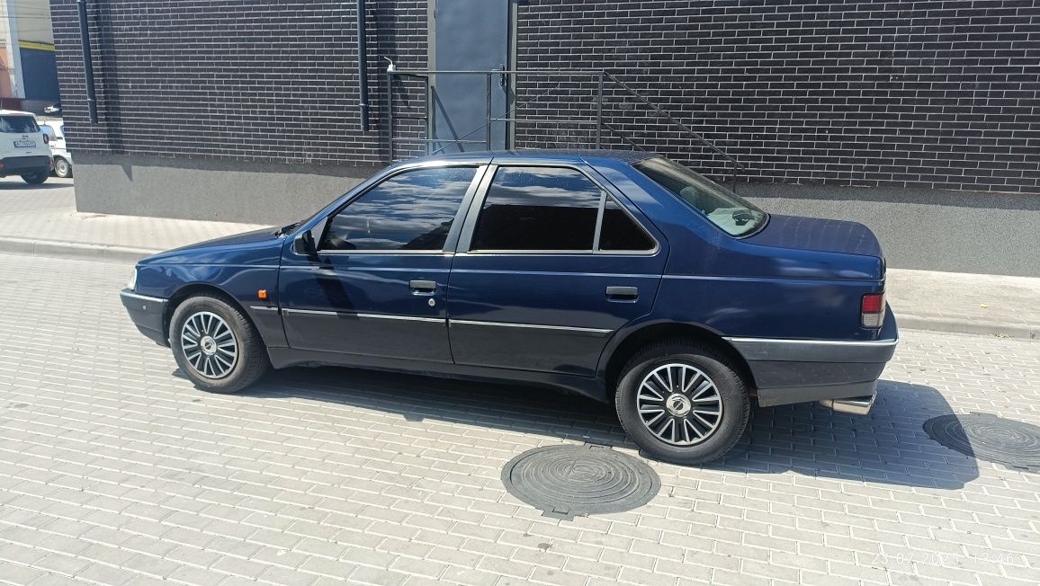 Peugeot Пежо 405 газ/бензин 1.9 інжектор