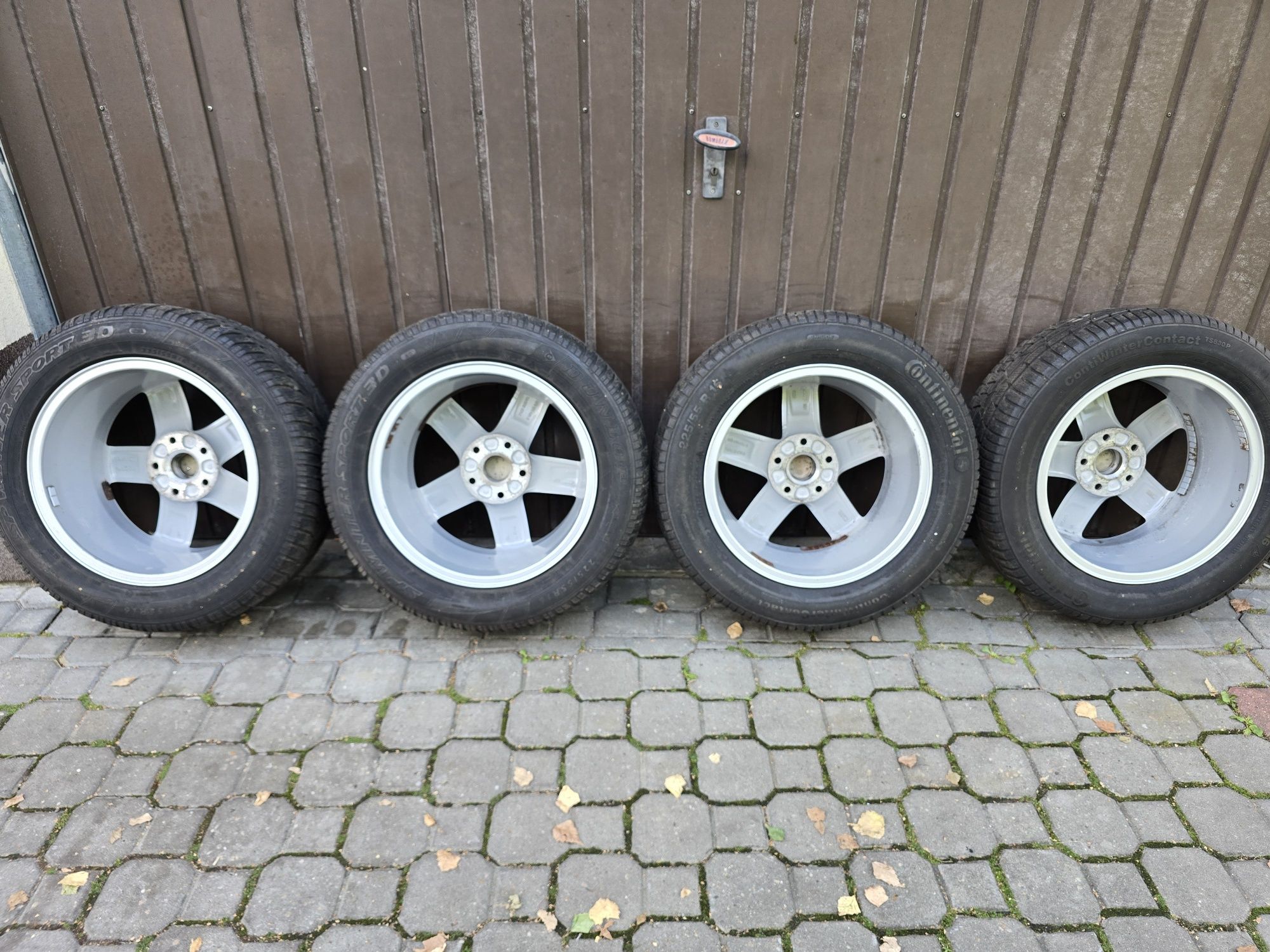Felgi aluminiowe 16" Audi A6 C6 5x112 A4 A3 Q2 Passat Golf Skoda