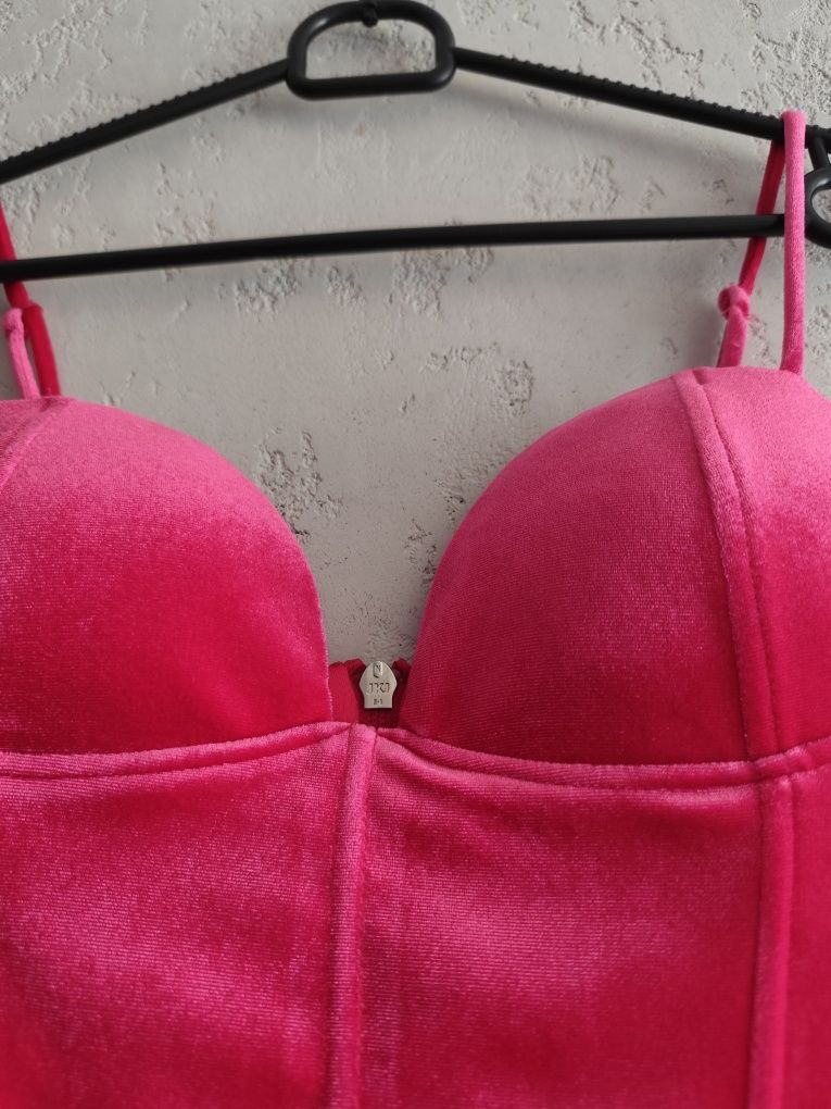 Gorset na regulowane ramiączka rozm 36B. Gina Tricot.