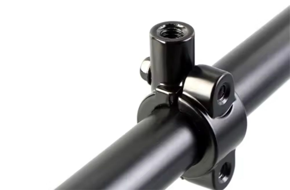 Кріплення дзеркала на руль мотоцикла на 10ММ