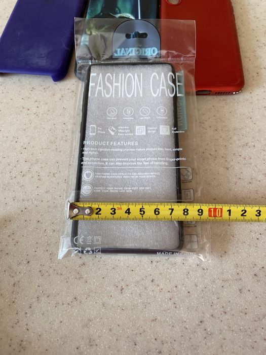 Продам чохли для телефону ціна за все