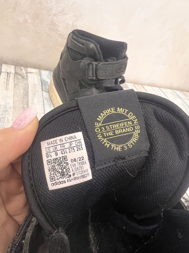 кроссовки adidas 27,5 cm