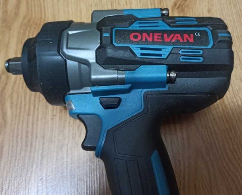 Klucz udarowy Onevan 2800Nm, 2 aku 4Ah,