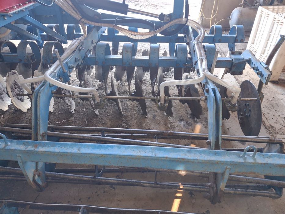 Grade Lemken Heliodor M8 com APV 500