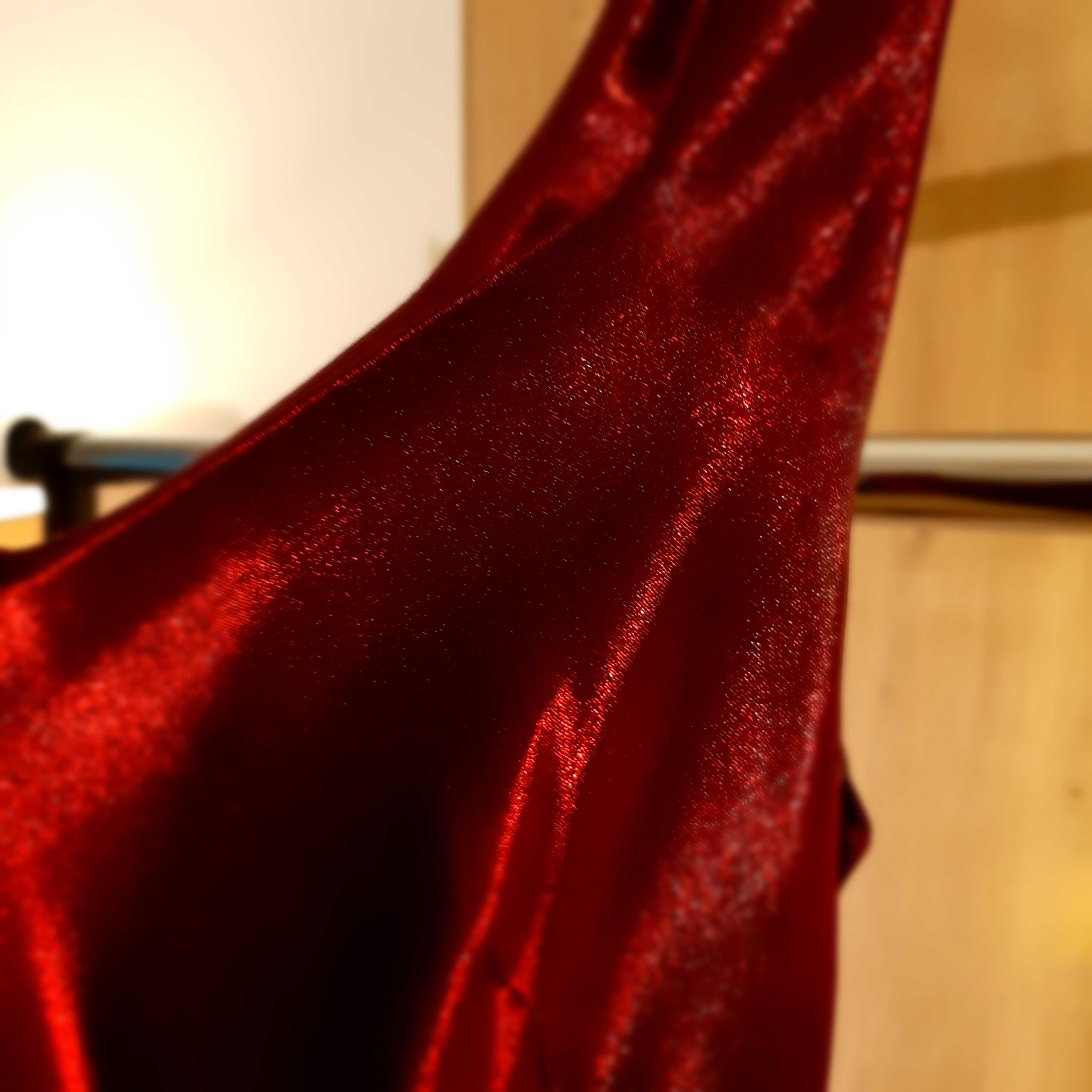 Elegancka sukienka z tafty, przepiękny kolor bordo, rozm. 34