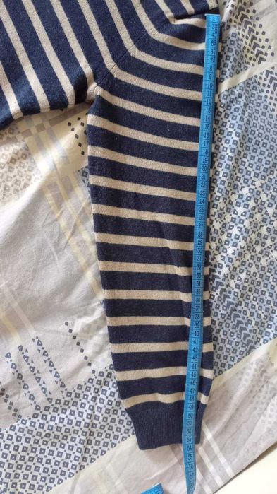 детский свитер р.170(маломерит)