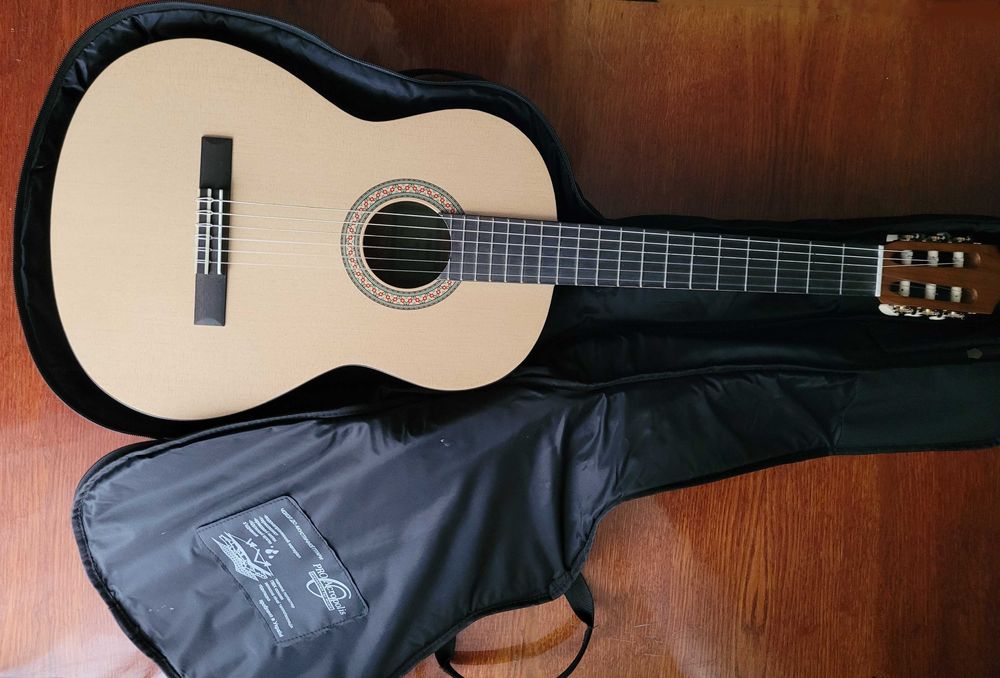 Гітара класична Yamaha C40M