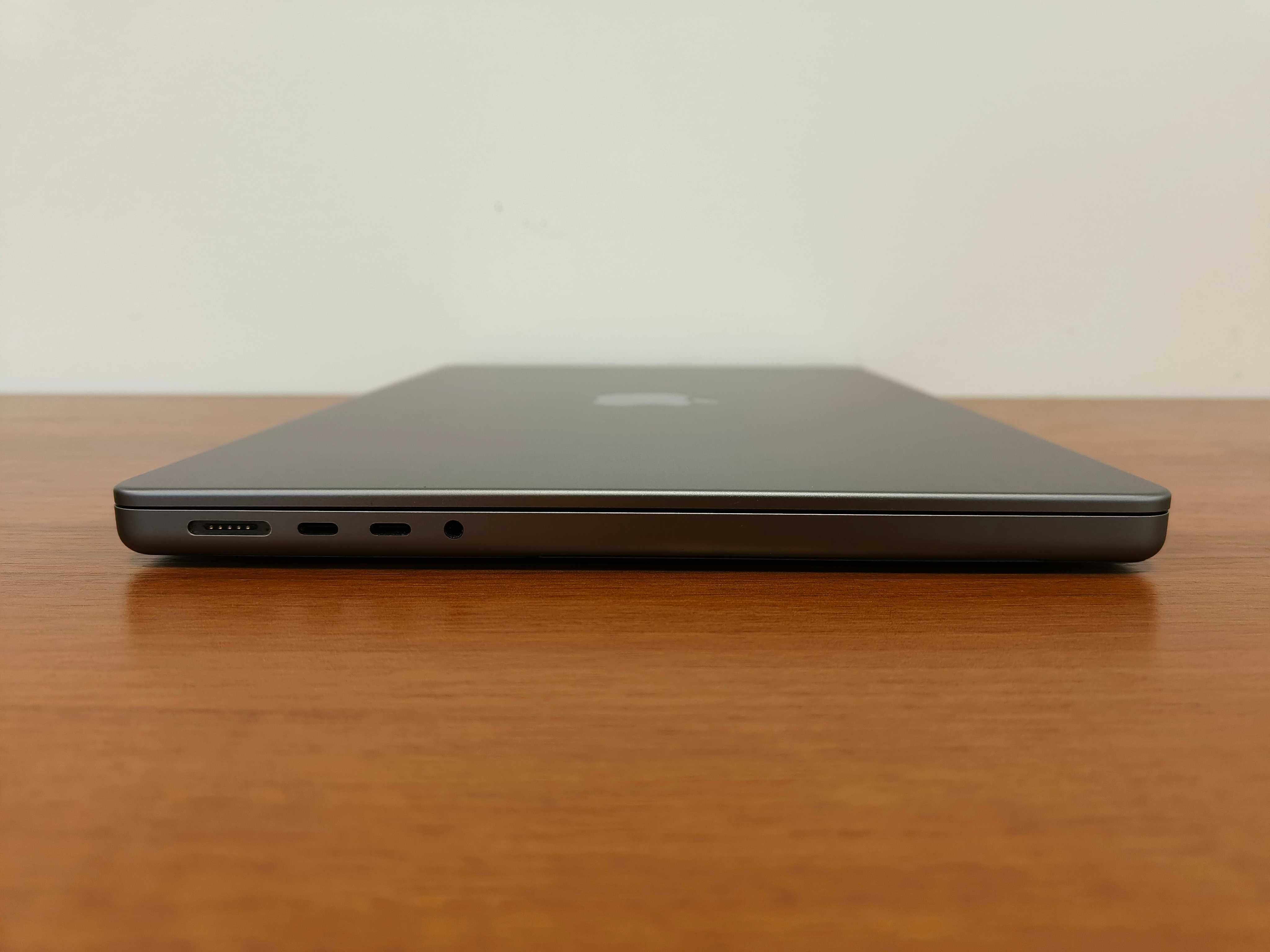 Apple MacBook Pro M1 14,2" A2442 | M1 Pro / 16GB RAM / 512GB SSD