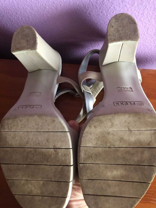 Sandalias conforto para o pé