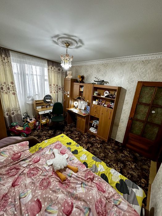 Продам 3х кімнатну квартиру