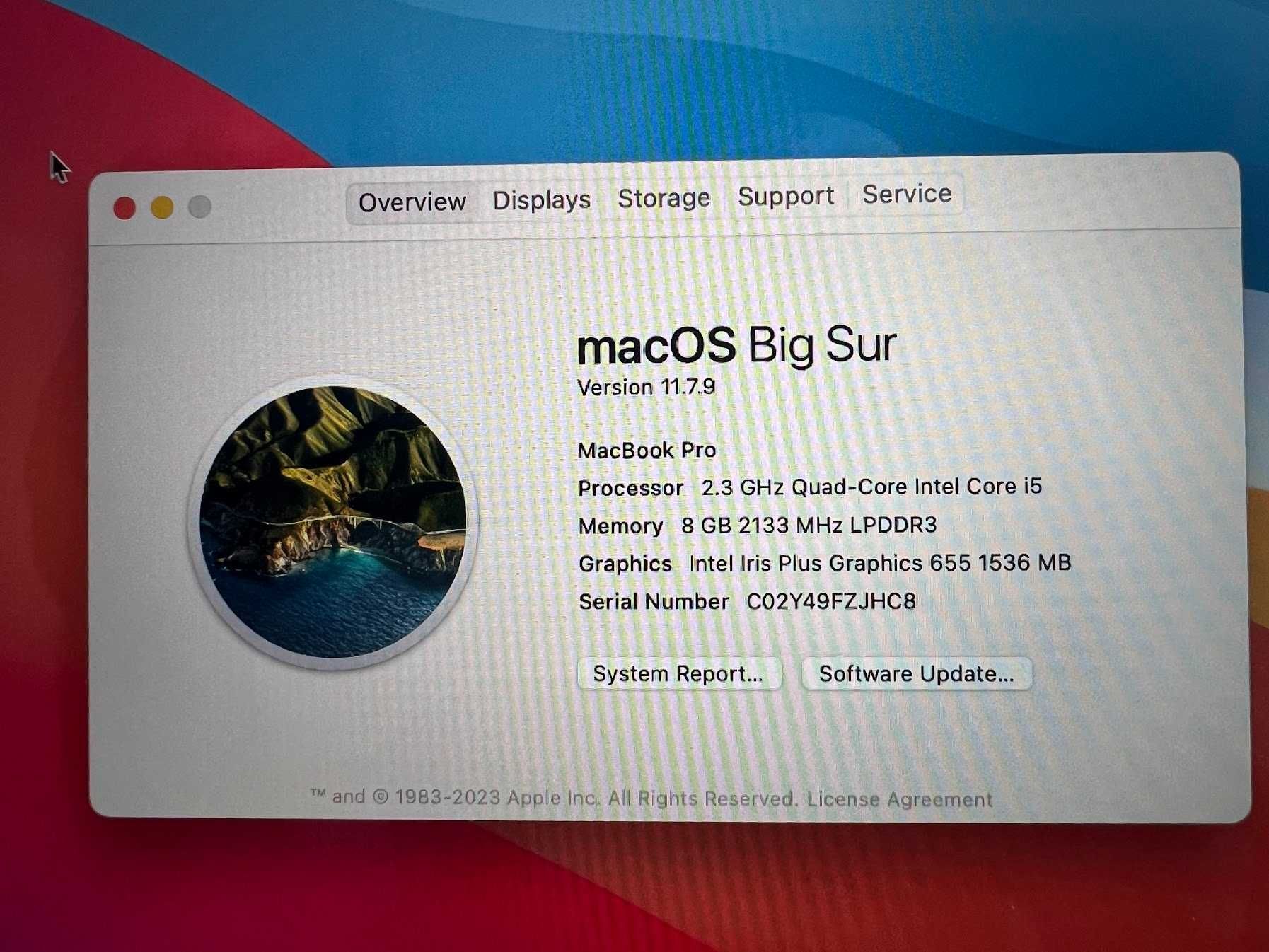 Apple Macbook Pro 13" 2.3Ghz Quad-Cord i5, TouchBar 8GB ram, 256GB SSD