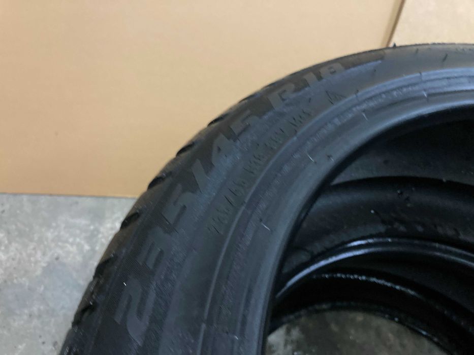 opony PIRELLI SottoZero3 235/45R18 98V 2 szt. z 2020 r. 6,7mm