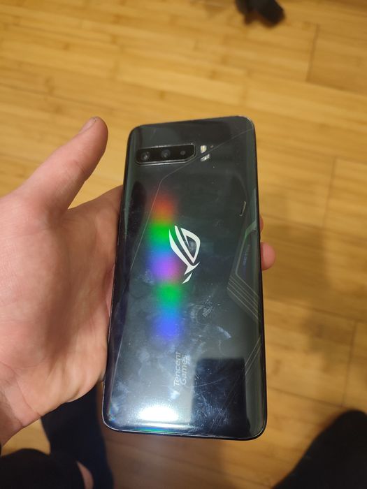 Asus Rog Fon 3 Продам в нормальному стані