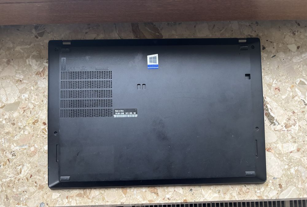 Ноутбук Lenovo ThinkPad T490s i5-8365u 8gb ram 256gb m2 14” FHD IPS