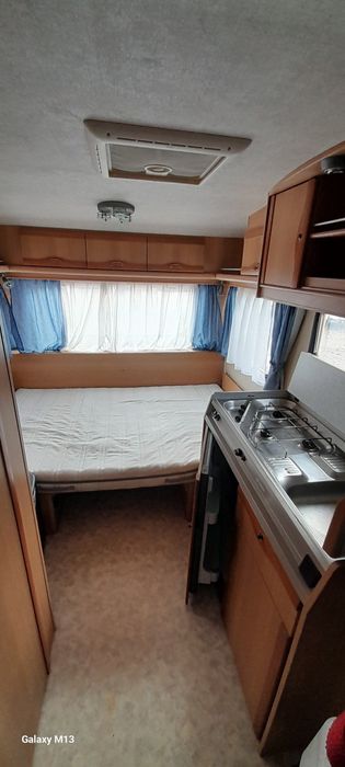 Przyczepa kempingowa Adria 450 DMC 1100 kg czteroosobowa