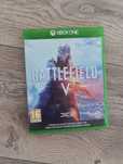 Диск Battelefield V на xbox one також підходить до xbox one X