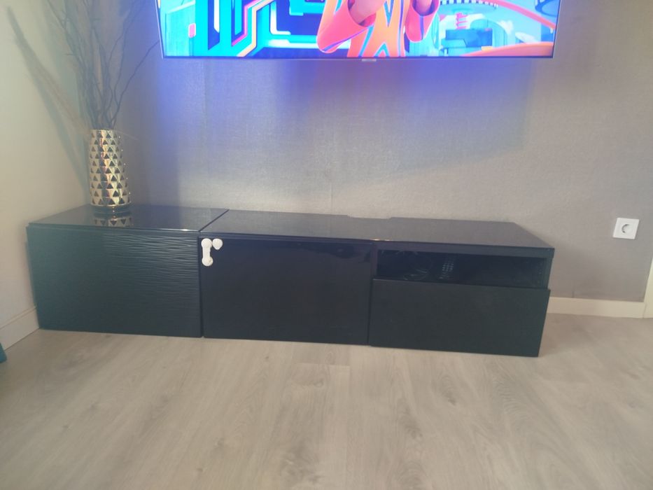 Móvel de TV ikea