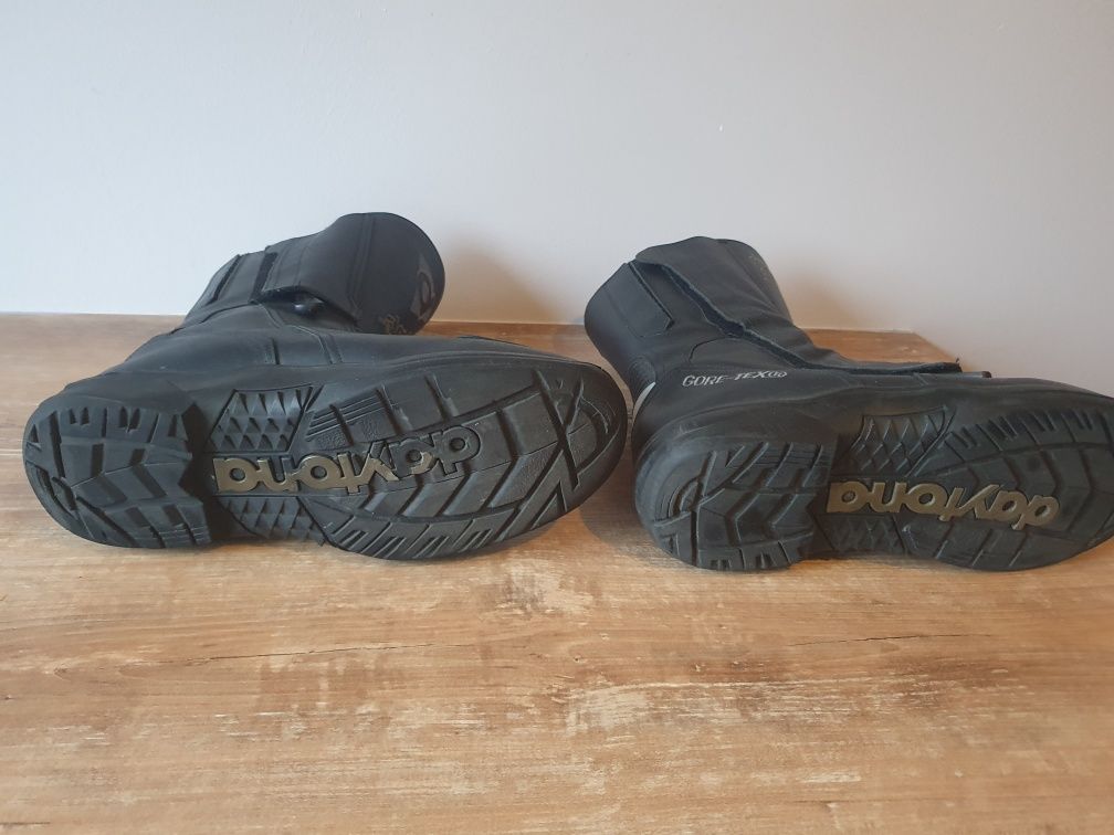 Buty DAYTONA TRAVEL STAR GTX rozm. 44
ROZ.43 CZARNE

Witaj na Olimpie