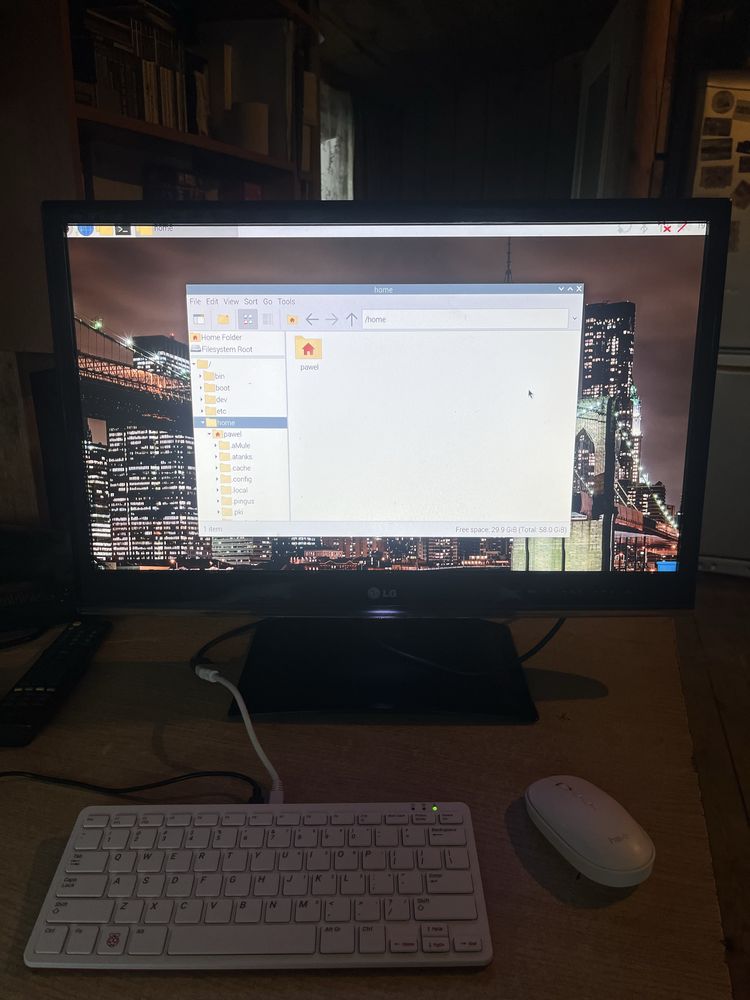 Telewizor Monitor LG 21 cali