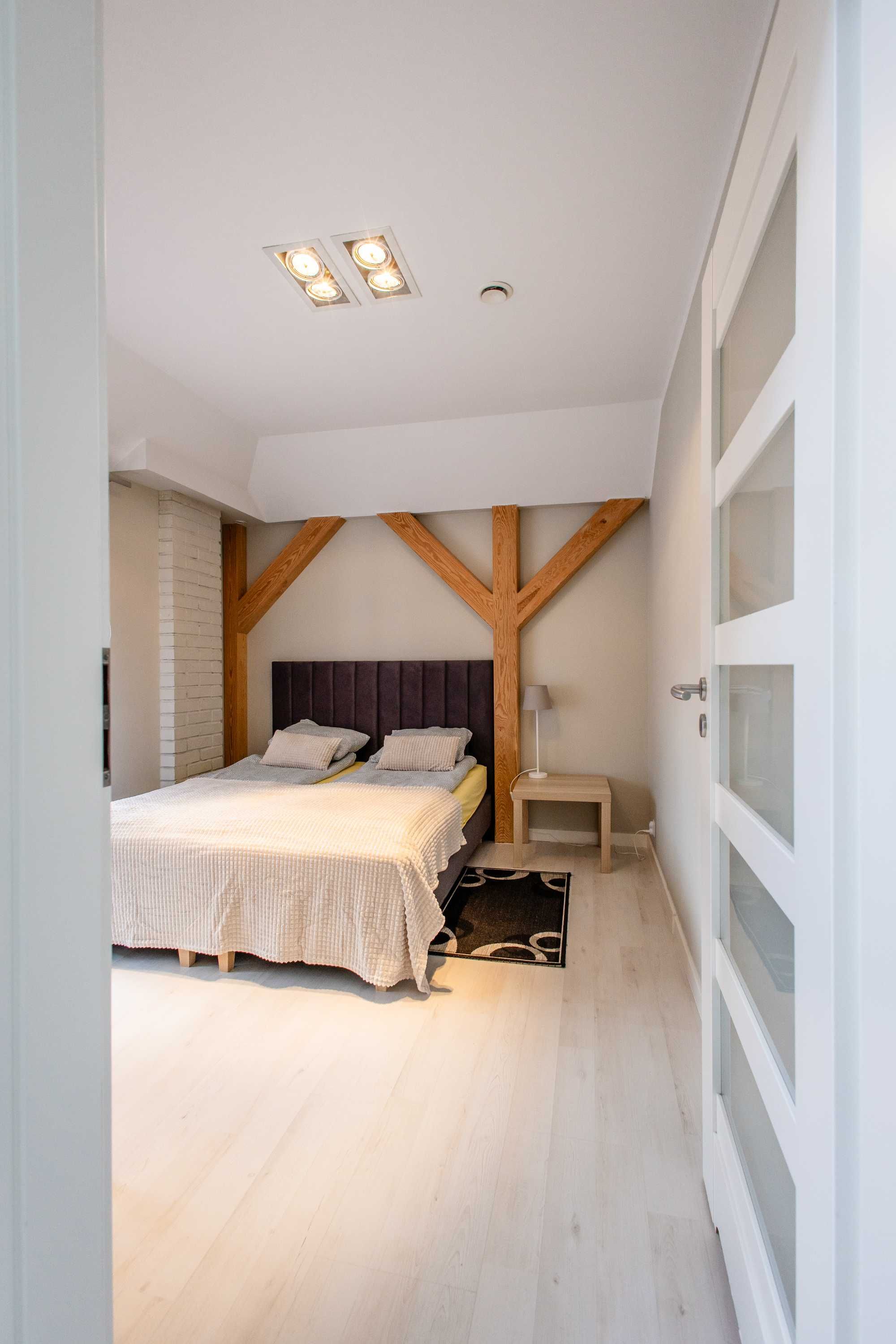 Apartament, mieszkanie z klimatyzacją 3 pokoje z salonem i kuchnią Kra
