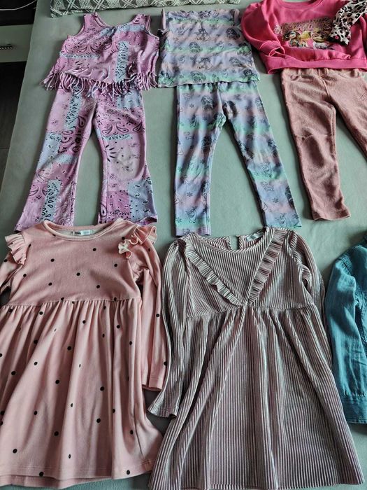 Ubranka dziecięce dziewczynka