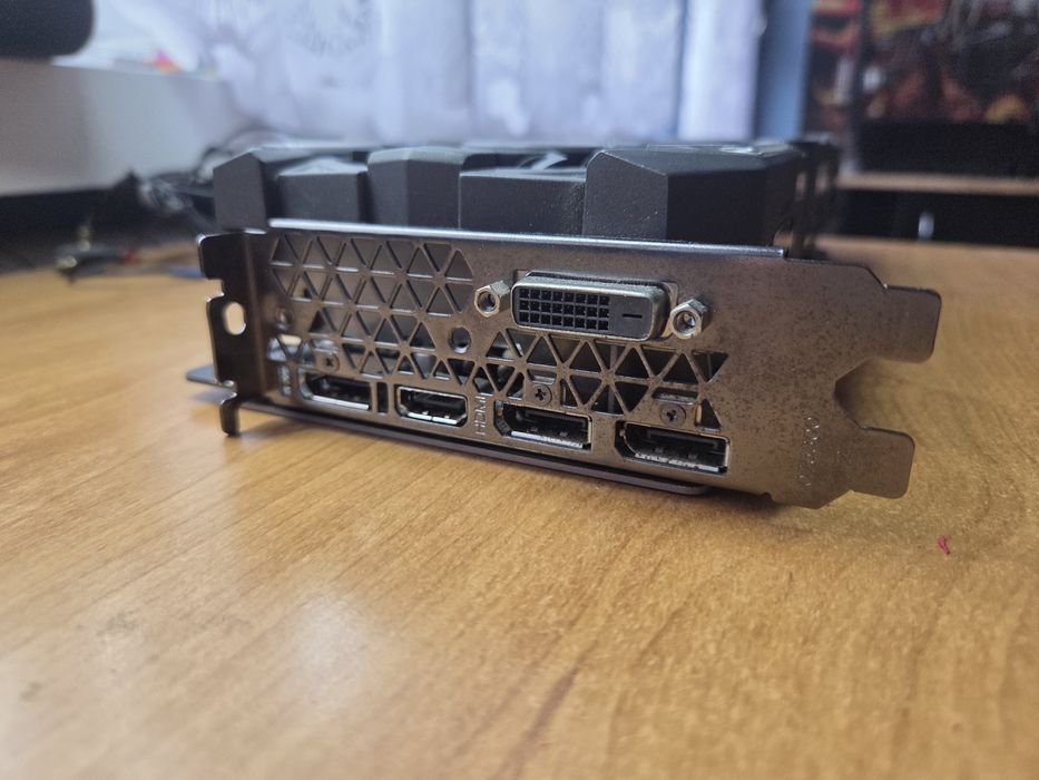 Zotac GeForce GTX 1070 Ti AMP EXTREME 8GB