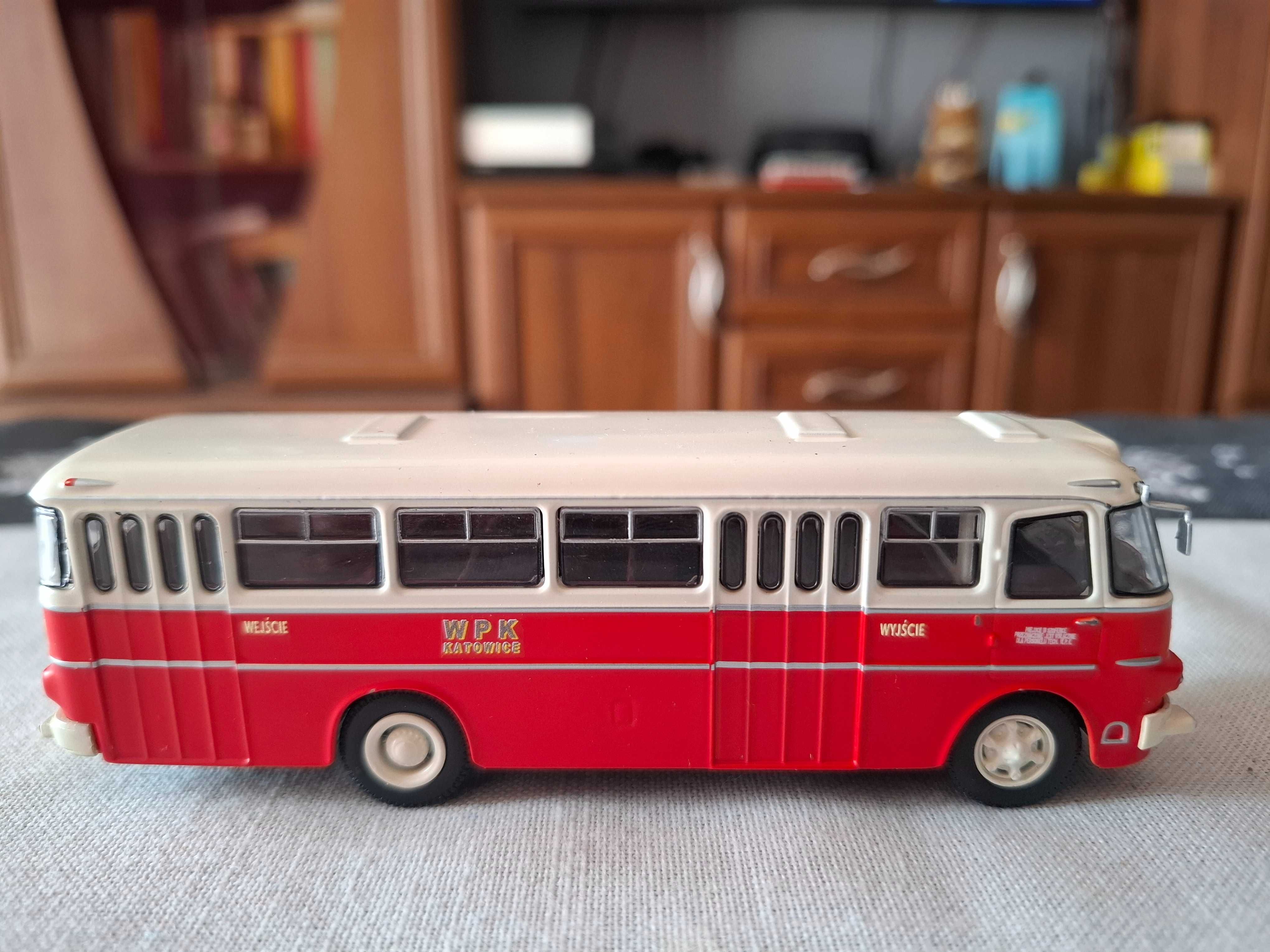 Ikarus 620 model KAP 1:72 malowanie WPK Katowice