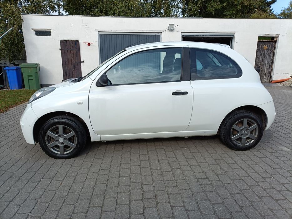 Nissan Micra 1.2 benz. 2009r.