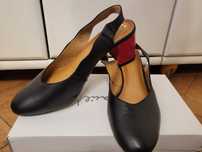 Nowe, eleganckie buty marki Maciejka w rozmiarze 41.