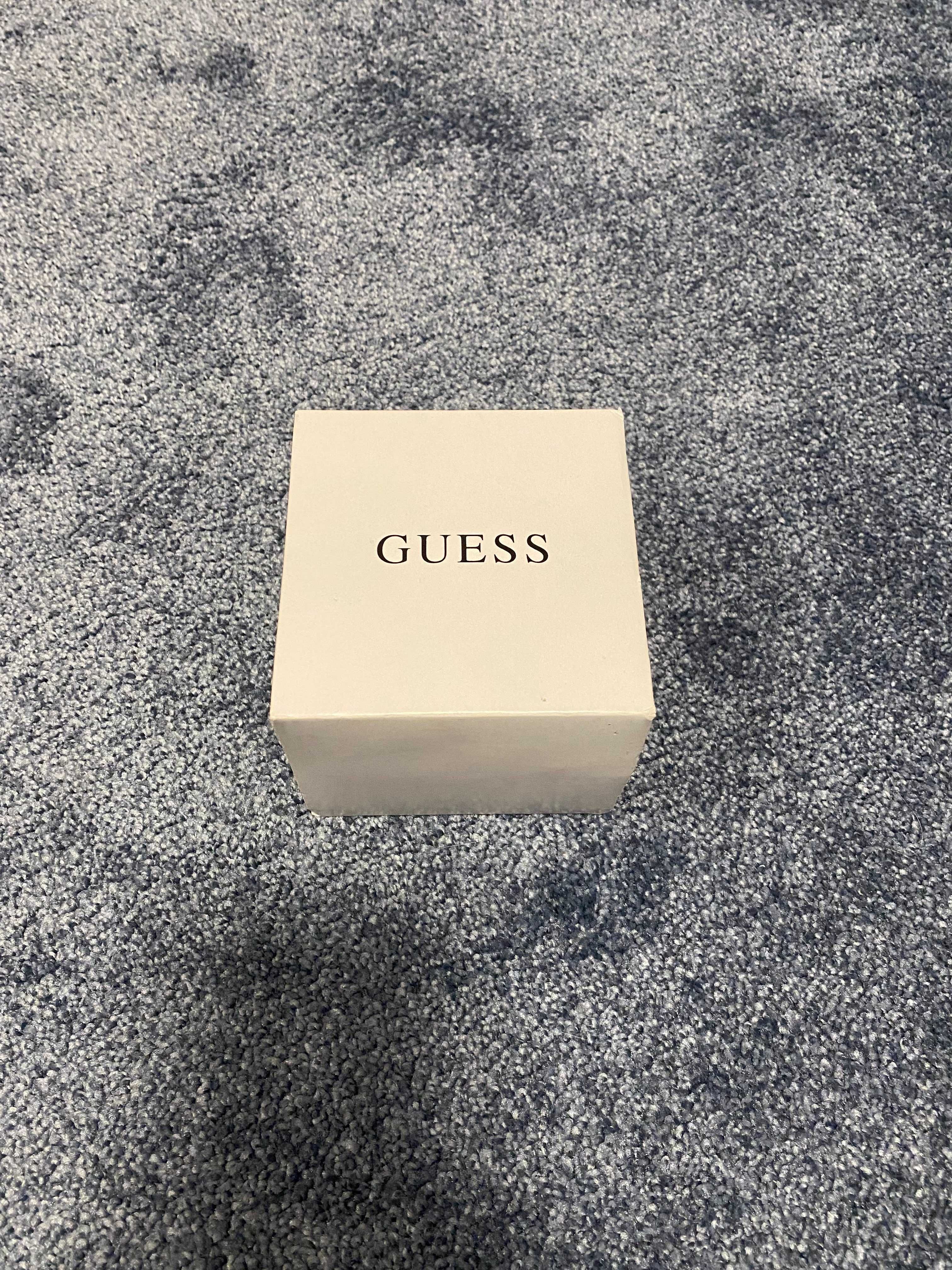 Zegarek Guess W1177G1