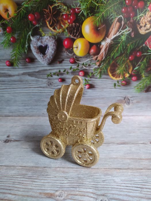 Новорічна іграшка дитяча Коляска на ялинку для вагітності