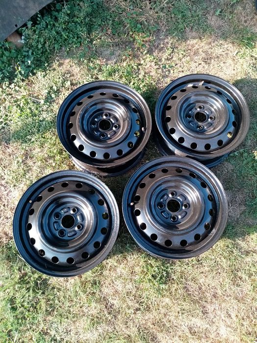 felgi stalowe 15 TOYOTA corolla yaris Verso  4x100