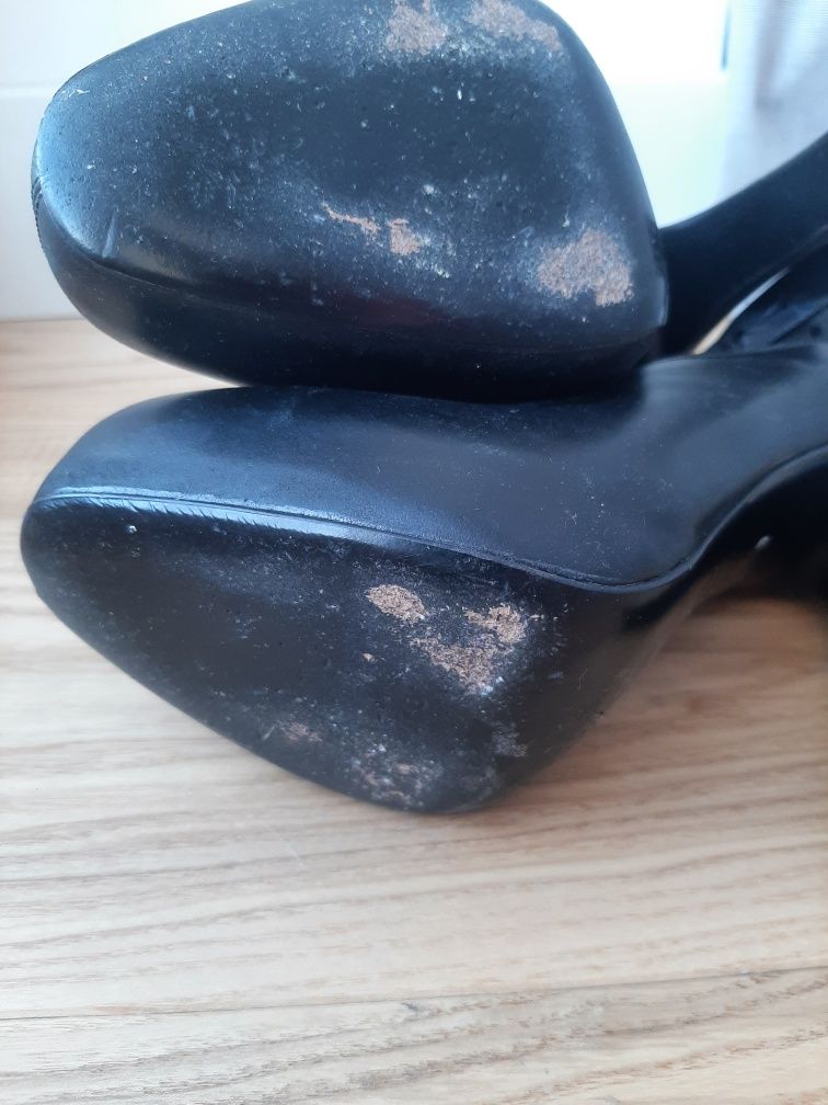 wysokie szpilki z ukrytą platformą slupek z irokezem 36