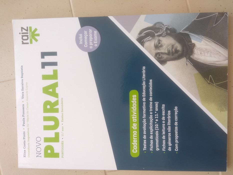 Caderno de Atividades de preparação para os exames 11° ano