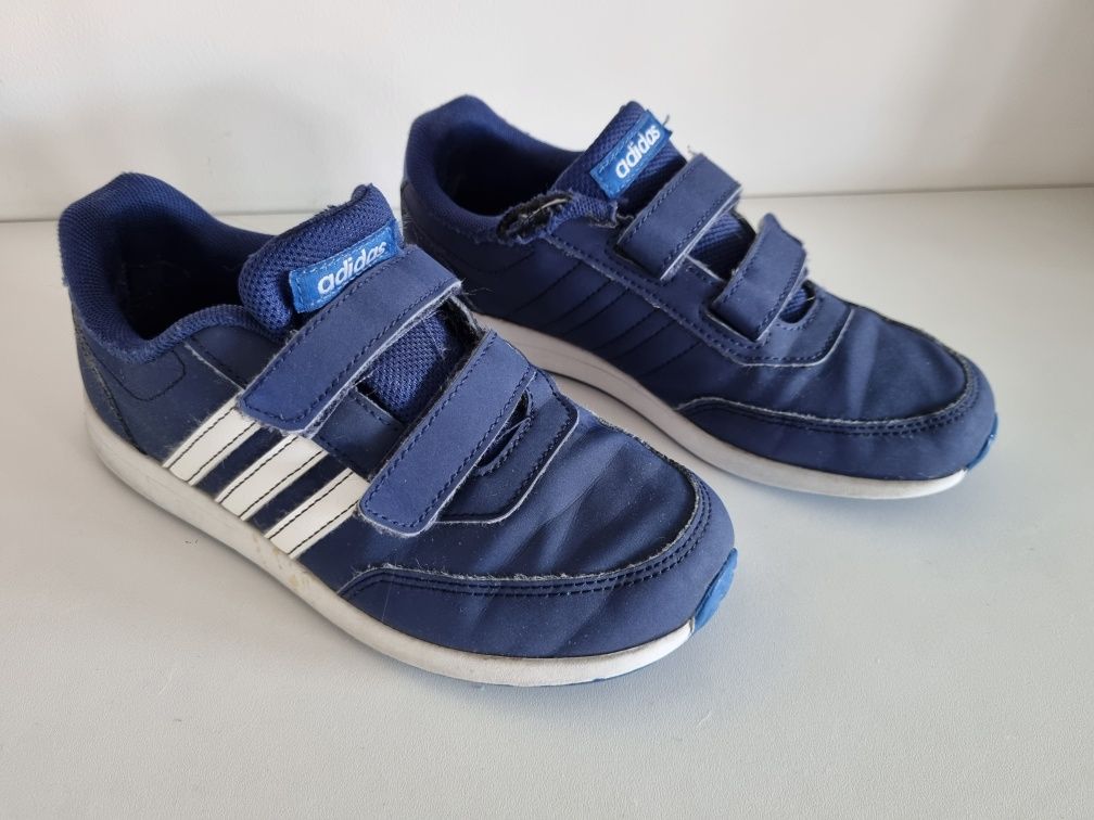 Buty chłopięce Adidas roz.35