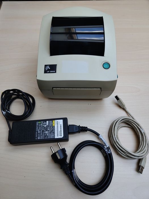 Drukarka etykiet termiczna Zebra LP 2844 wraz z okablowaniem spraw