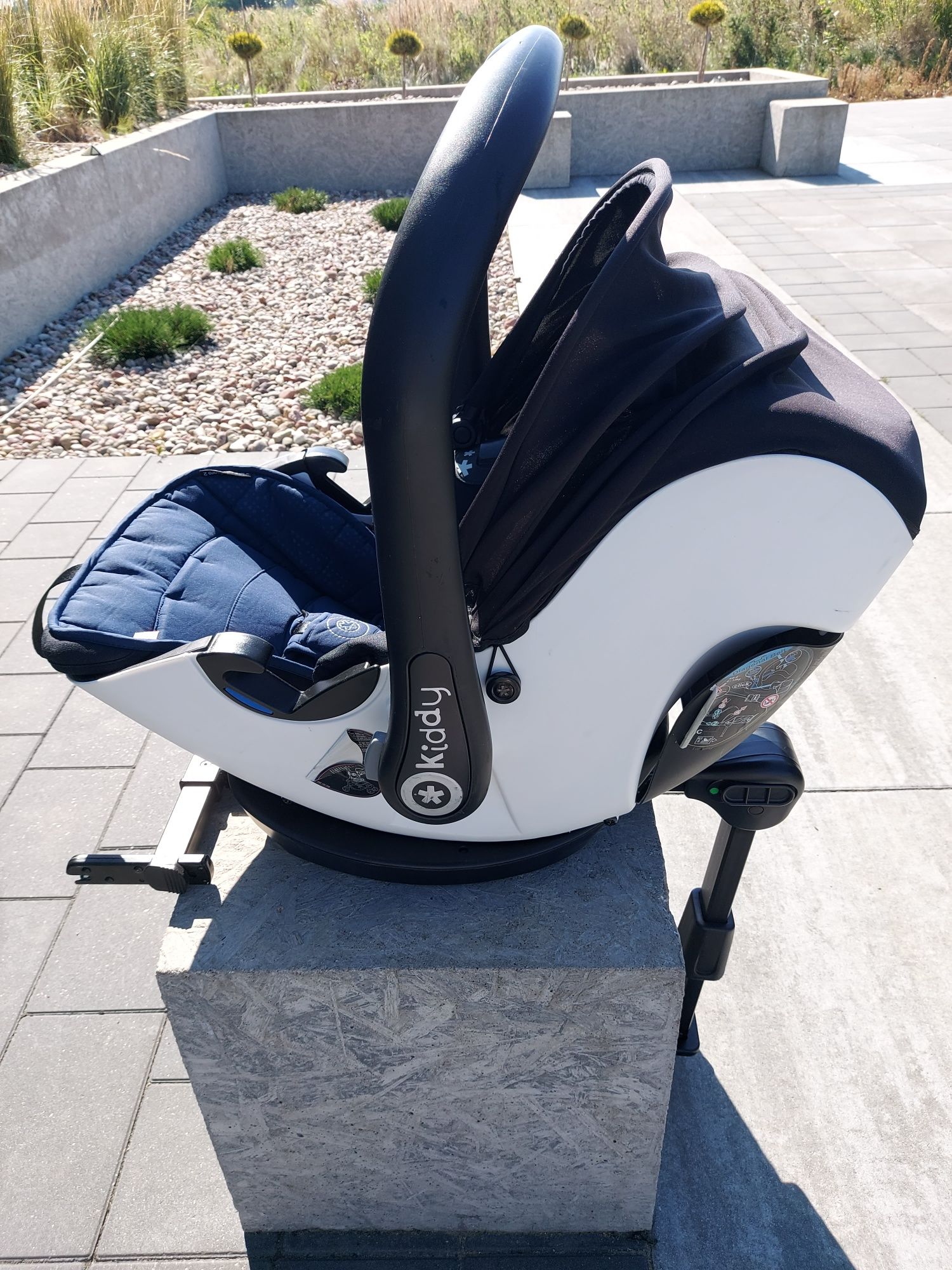 Fotelik samochodowy Kiddy Evolution pro 2 z bazą Isofix