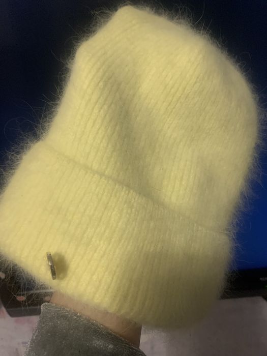 Шапка лимонна зима